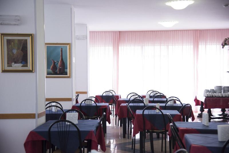 Hotel Settebello B&B Cesenatico Luaran gambar